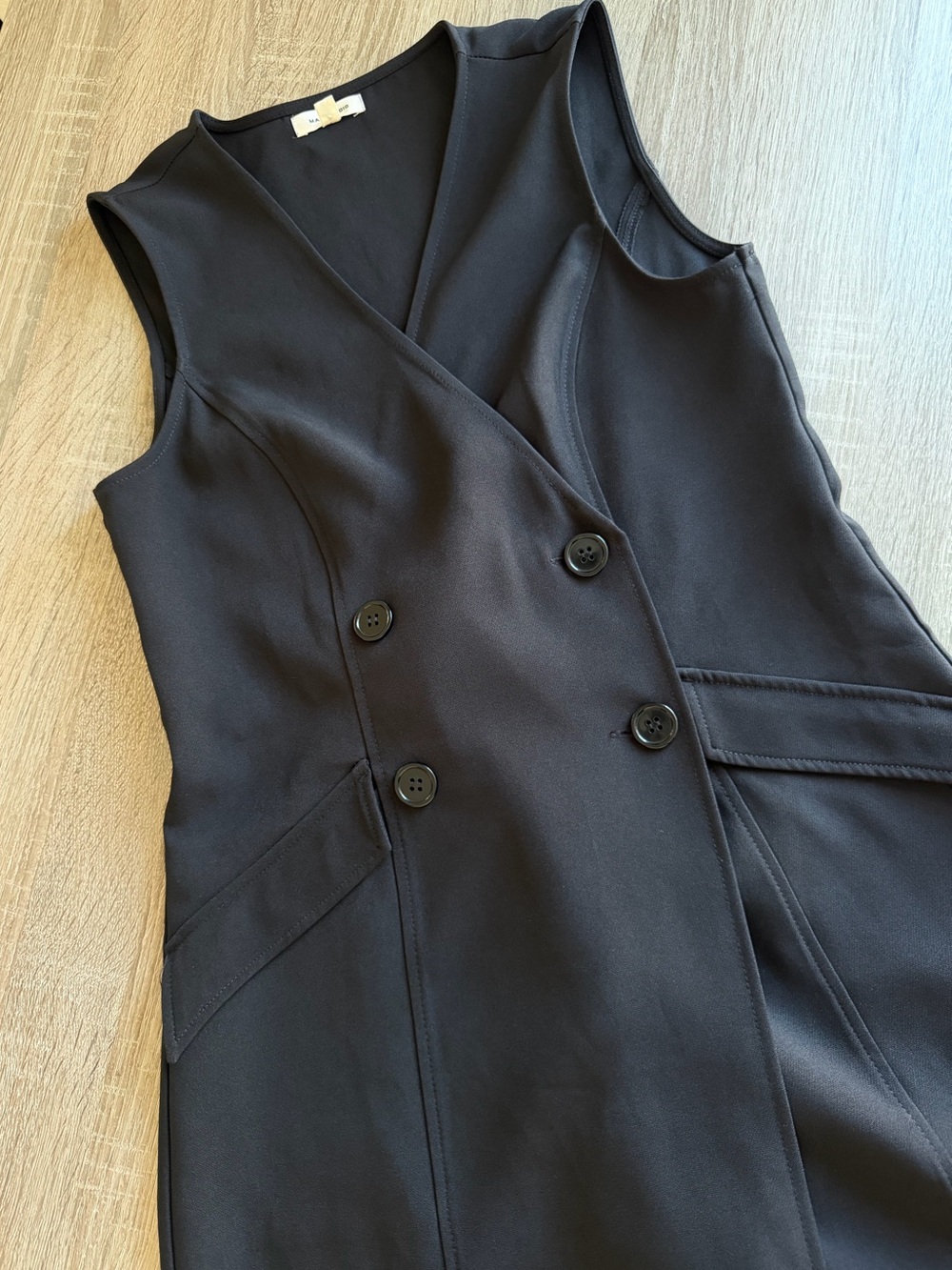 Max Studio Black Sleeveless V-Neck Double-Breasted Mini Dress Size Medium - Picture 4 of 7